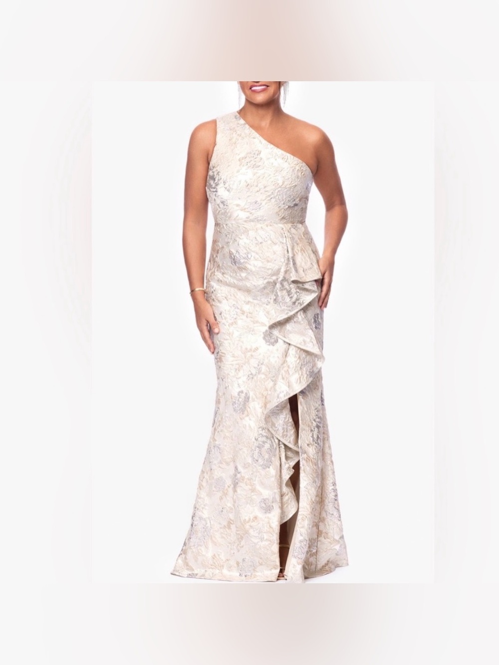 Xscape One-Shoulder Metallic Floral Evening Gown Champagne Gold. Size 14P. NWT - Picture 6 of 15